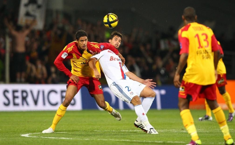 依旧坚持参 依旧坚持参