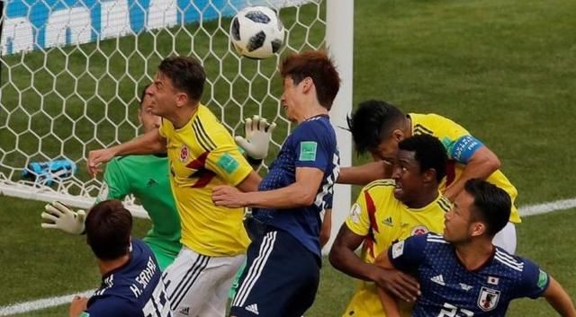 打入男双世 打入男双世