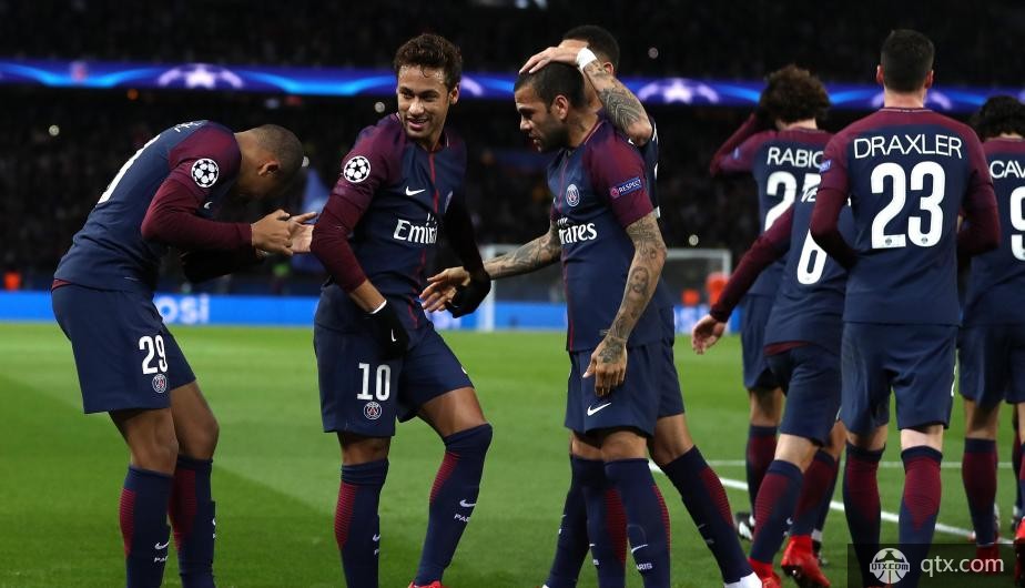 [天下足球]诺丁汉森林主场战胜曼城.