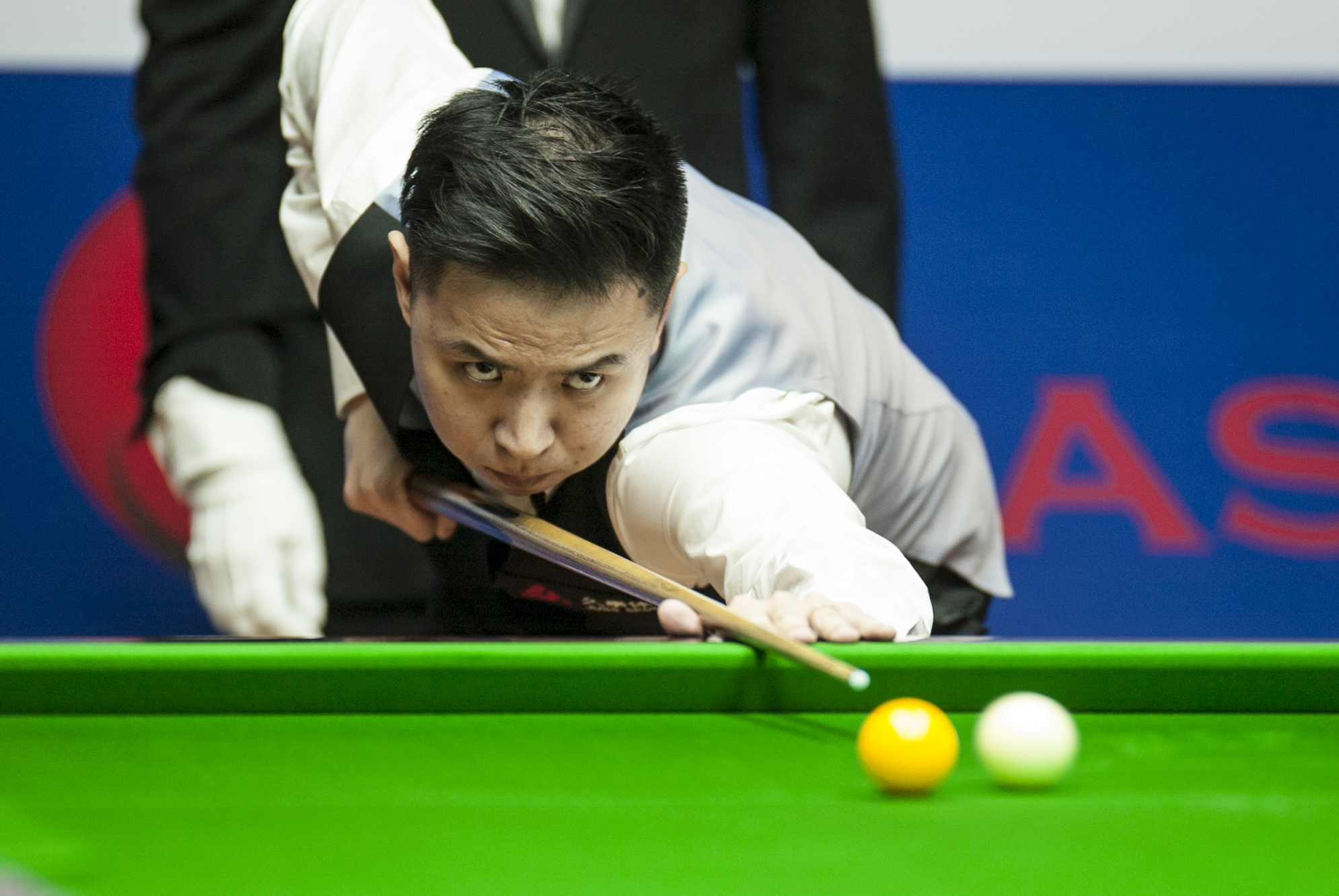 效率和拼搏 效率和拼搏